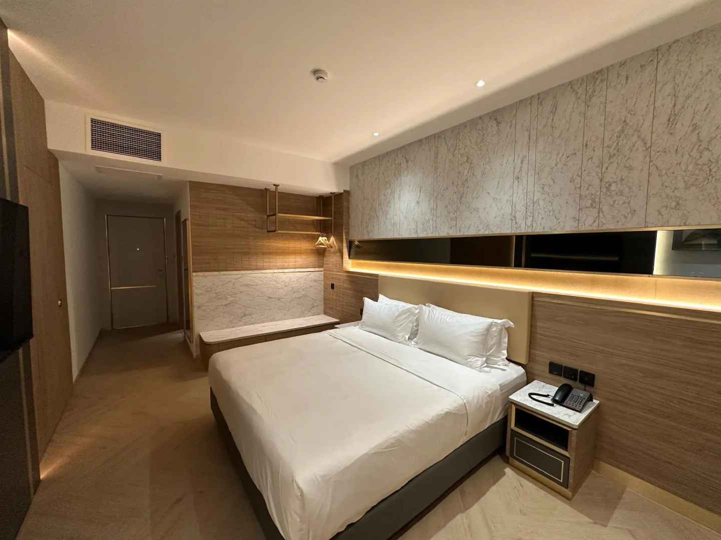 Grand City Hotel