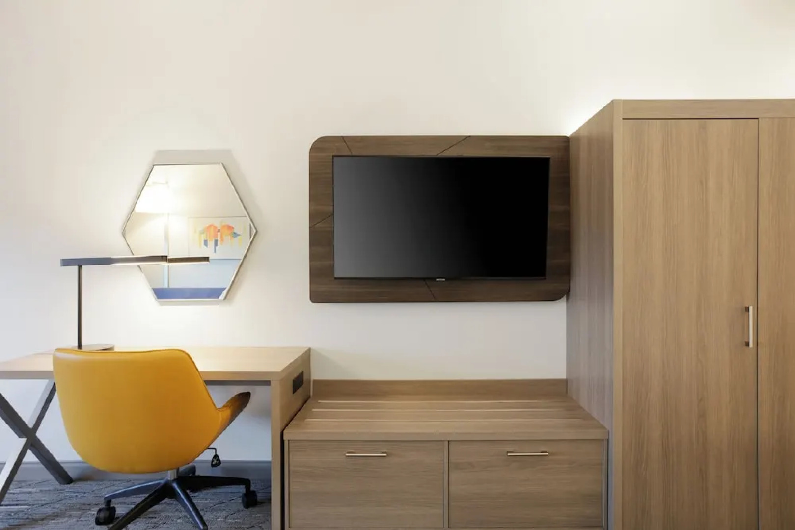 Holiday Inn Express & Suites Hebron - Cincinnati Airport by IHG