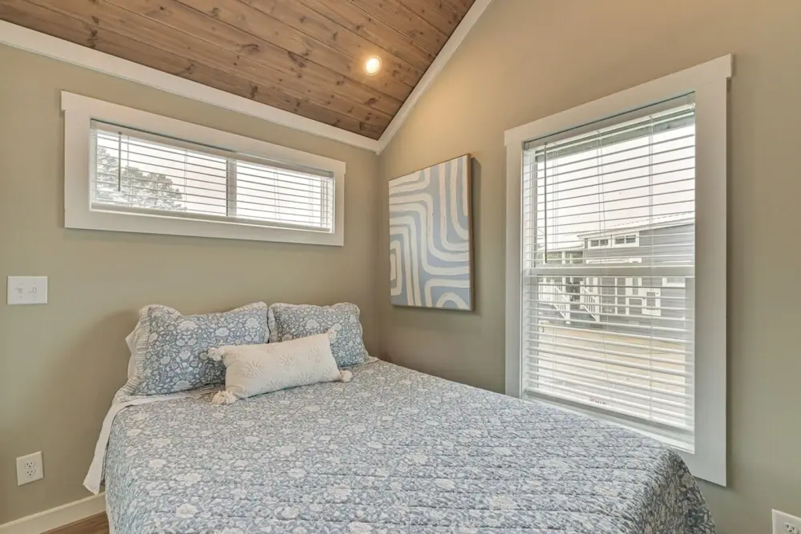 < 1 Mi to Marina: Pet-friendly Lake Norman Home!