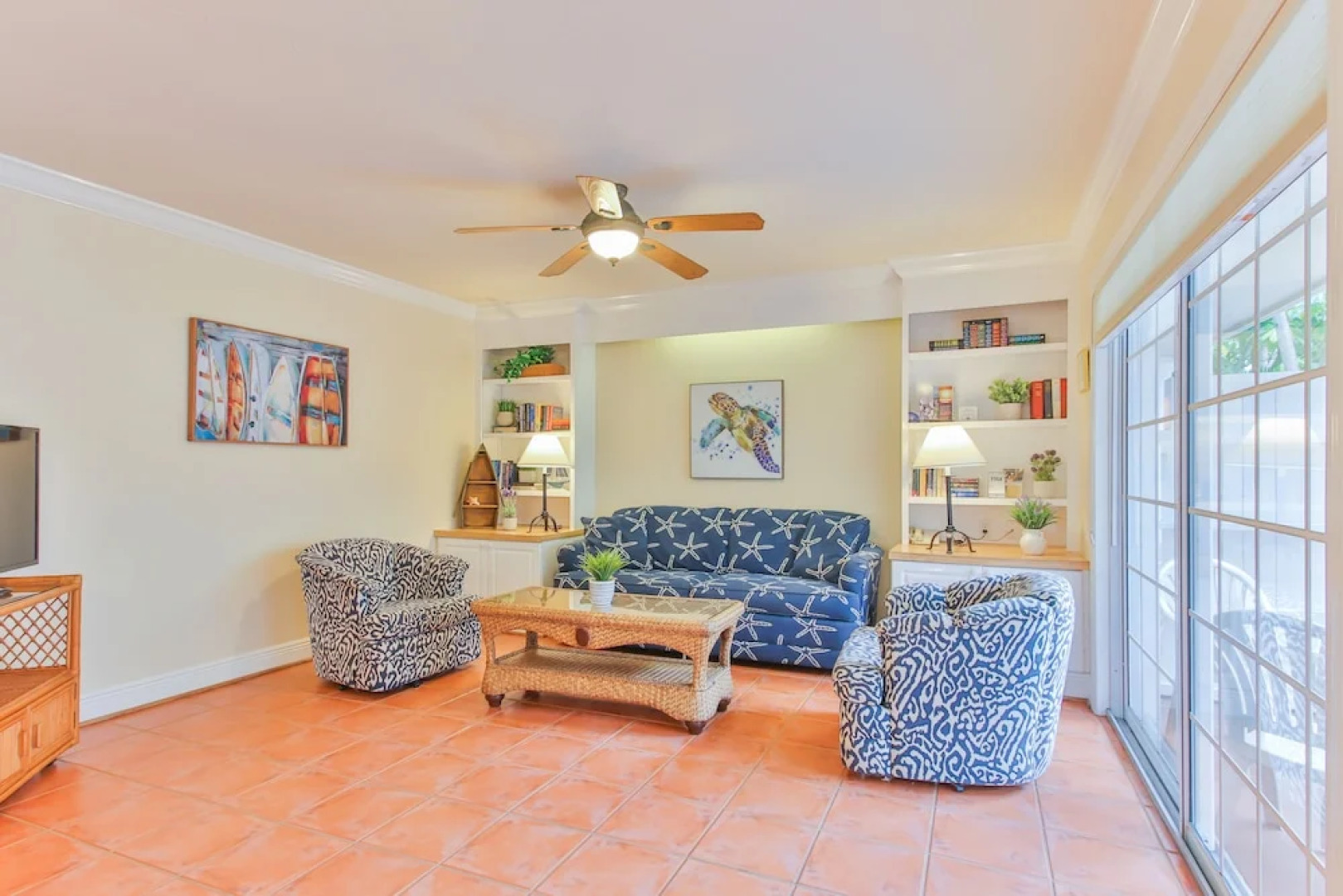 Tortuga Inn Beach Resort