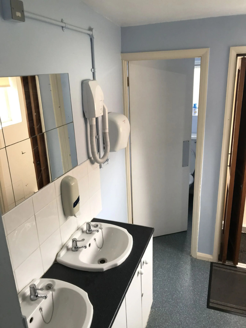 Harlow International Hostel