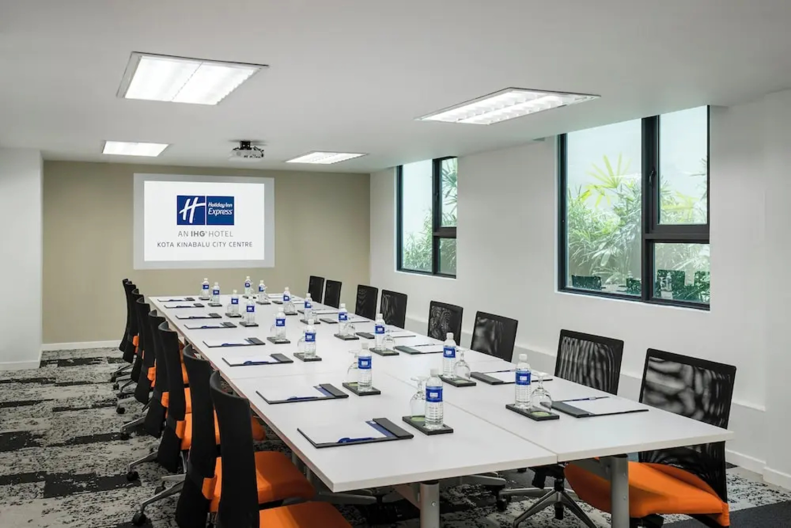 Holiday Inn Express Kota Kinabalu City Centre by IHG