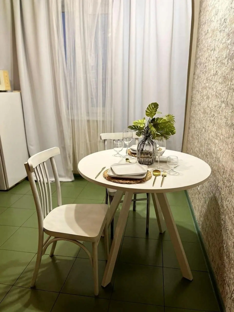 Home Hotel (Хоум Отель) в 10-м микрорайоне 13