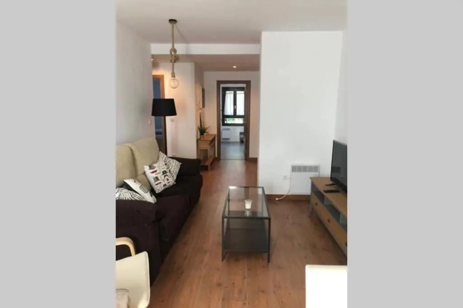 Gran terraza con vistas en el corazon de villanua