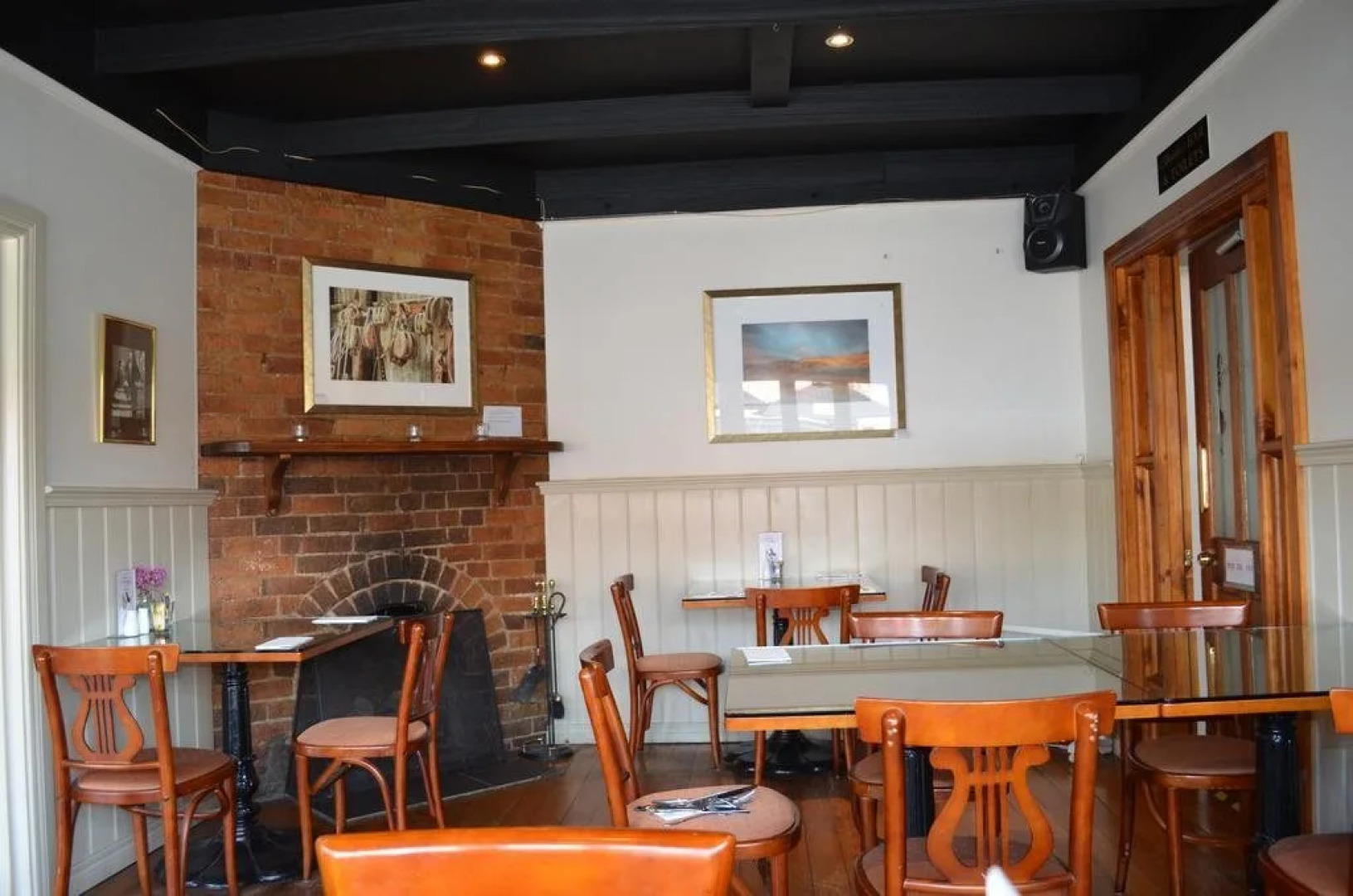 Empire Hotel Deloraine