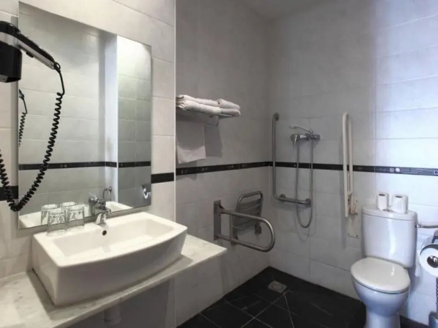 Yomo Hostal BCN Port