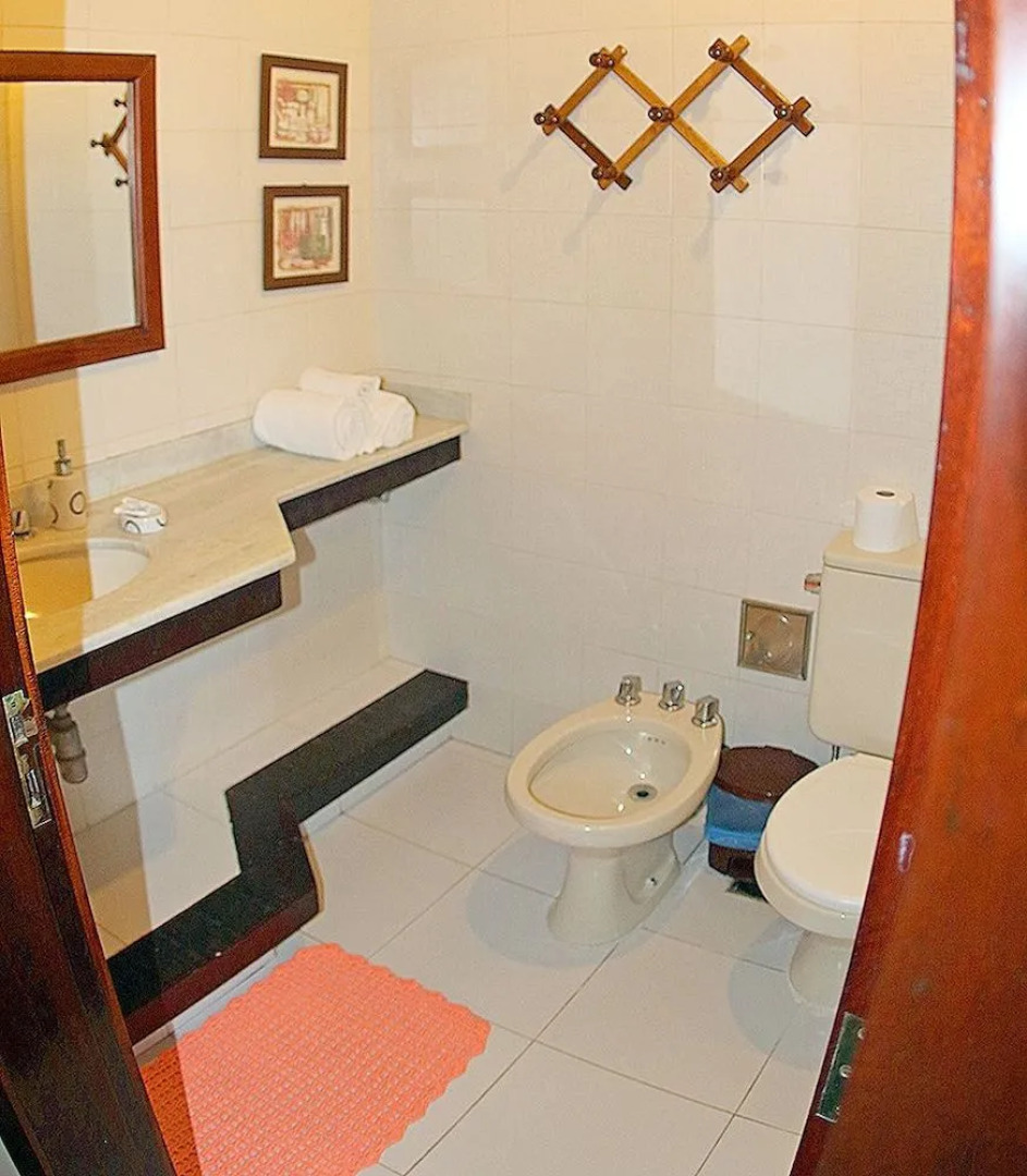 Oceanica 1000 Beachfront Pousada