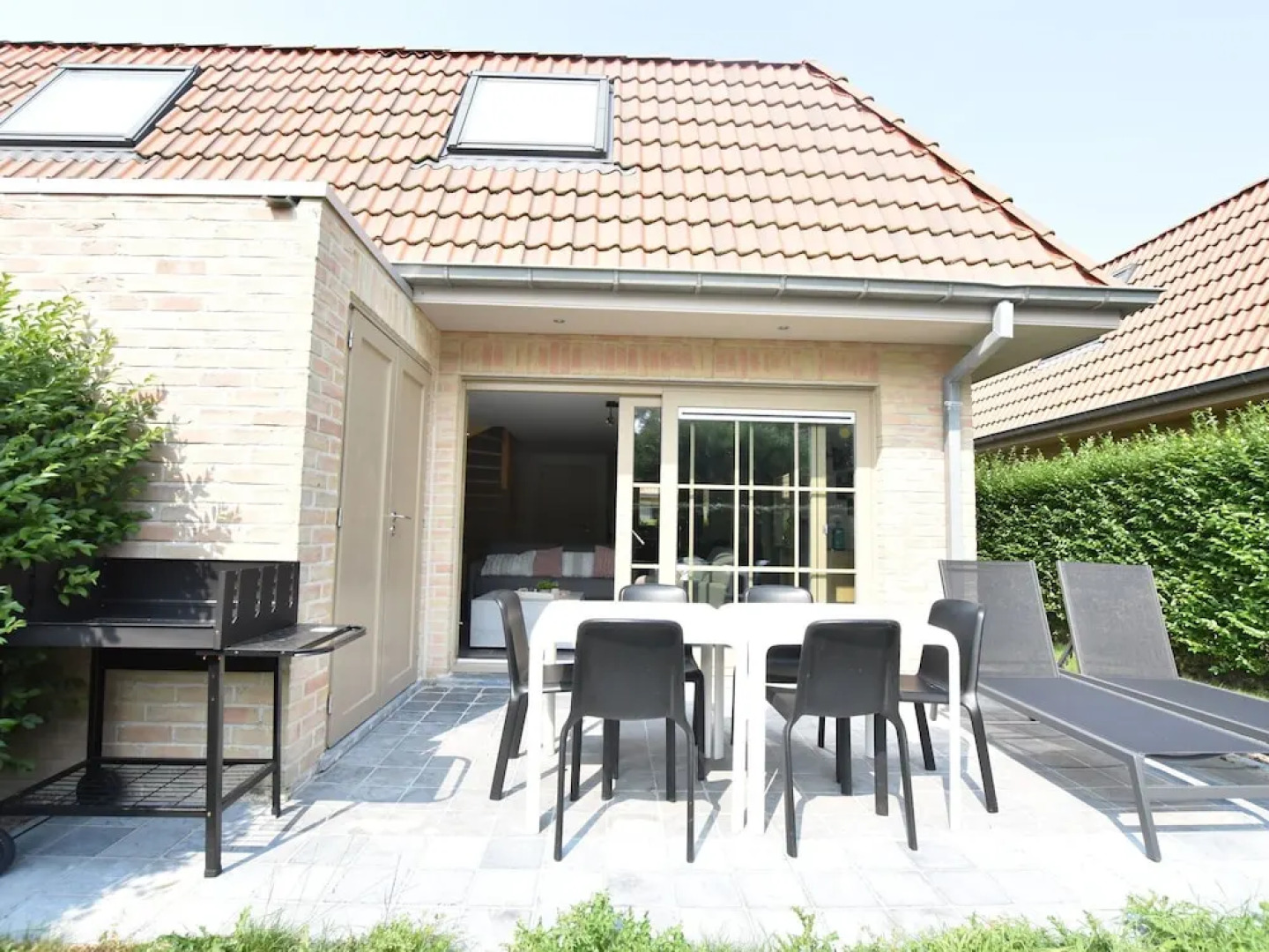 Cozy Holiday Home near Westhoek