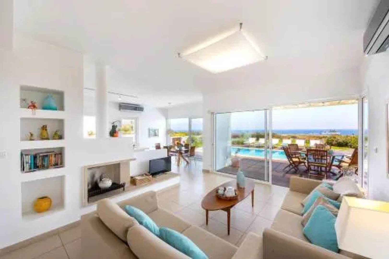 Beachfront Villa Balsa