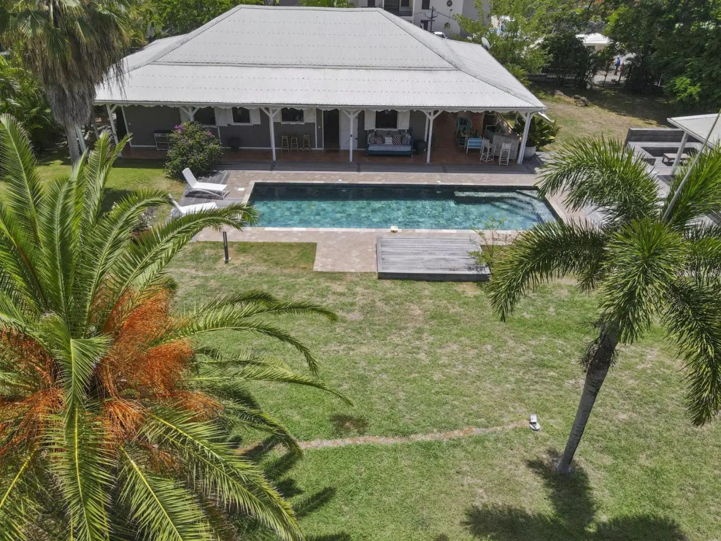 Villa Neivy - 5 ch, grande piscine, à 3 min de la plage