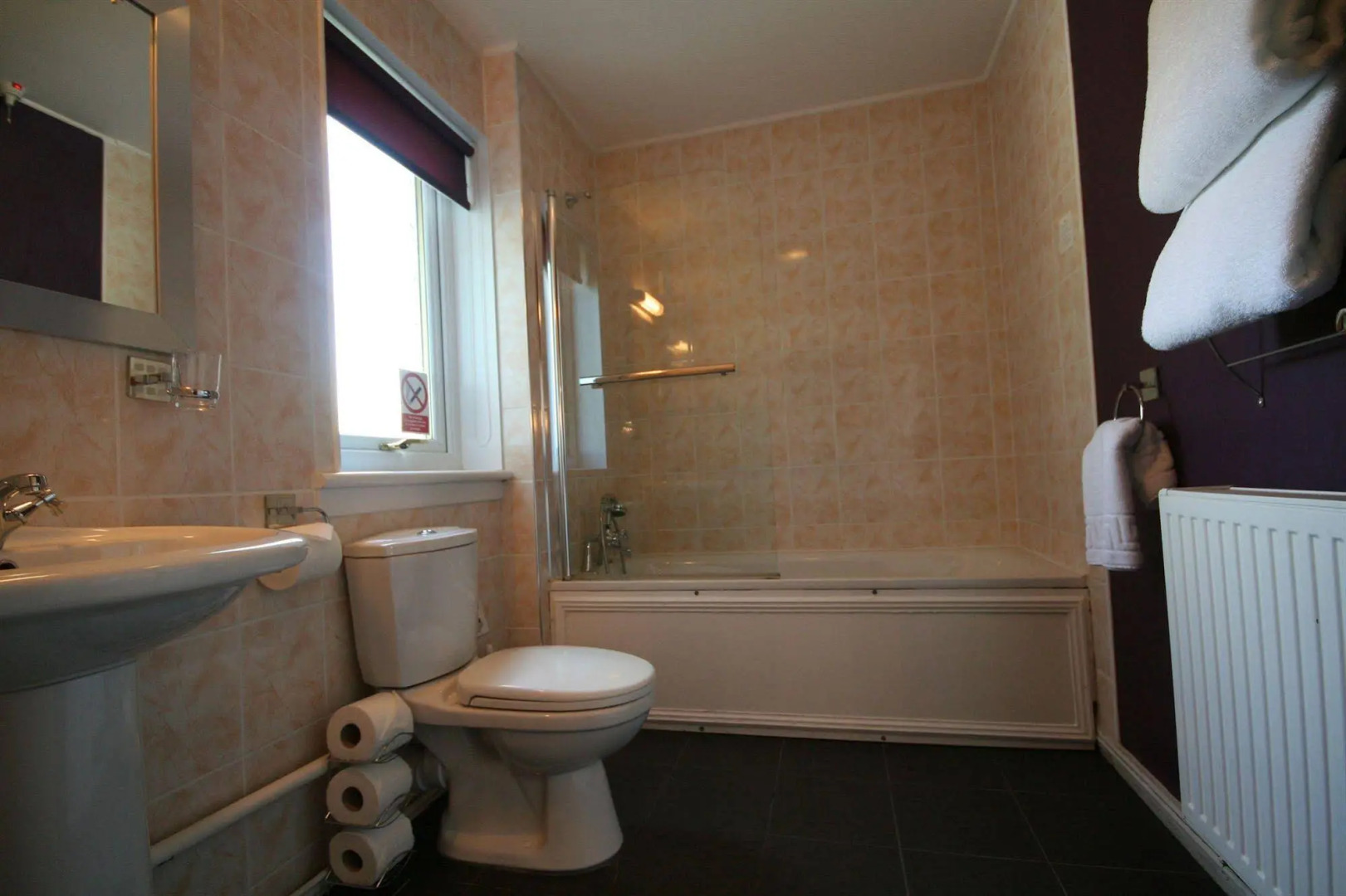 The Galley of Lorne Inn