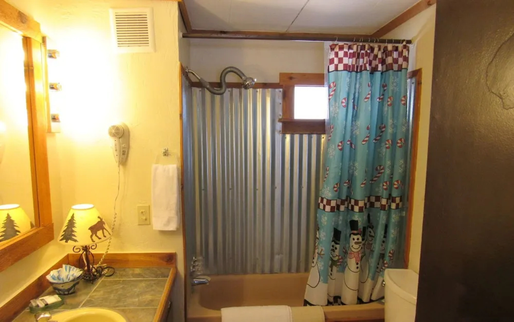 Uncle Billy Bob's Redneck Trailers Vacation Rentals #1