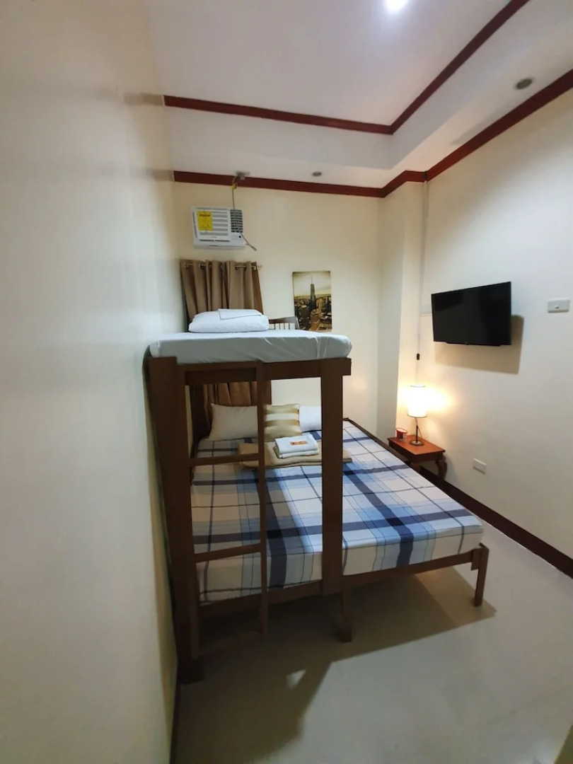 Grants Building Traveller's Lodge