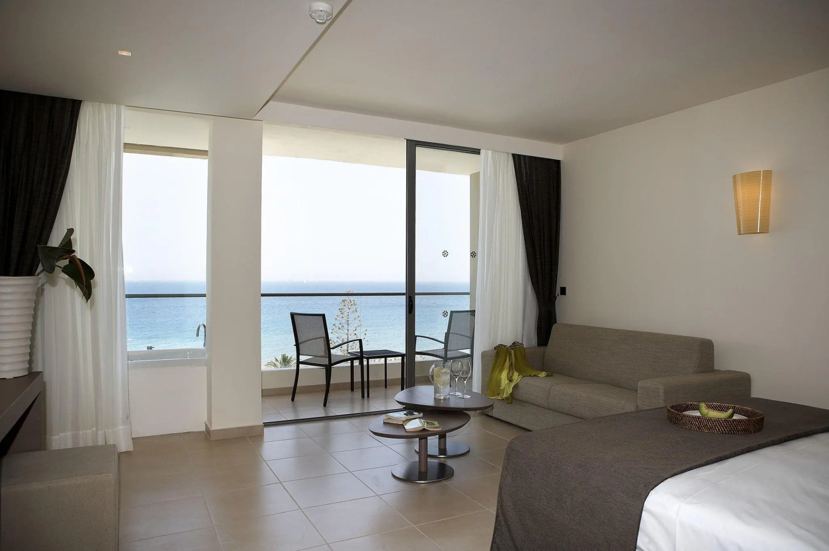 The Ixian Grand & All Suites - Adults Only