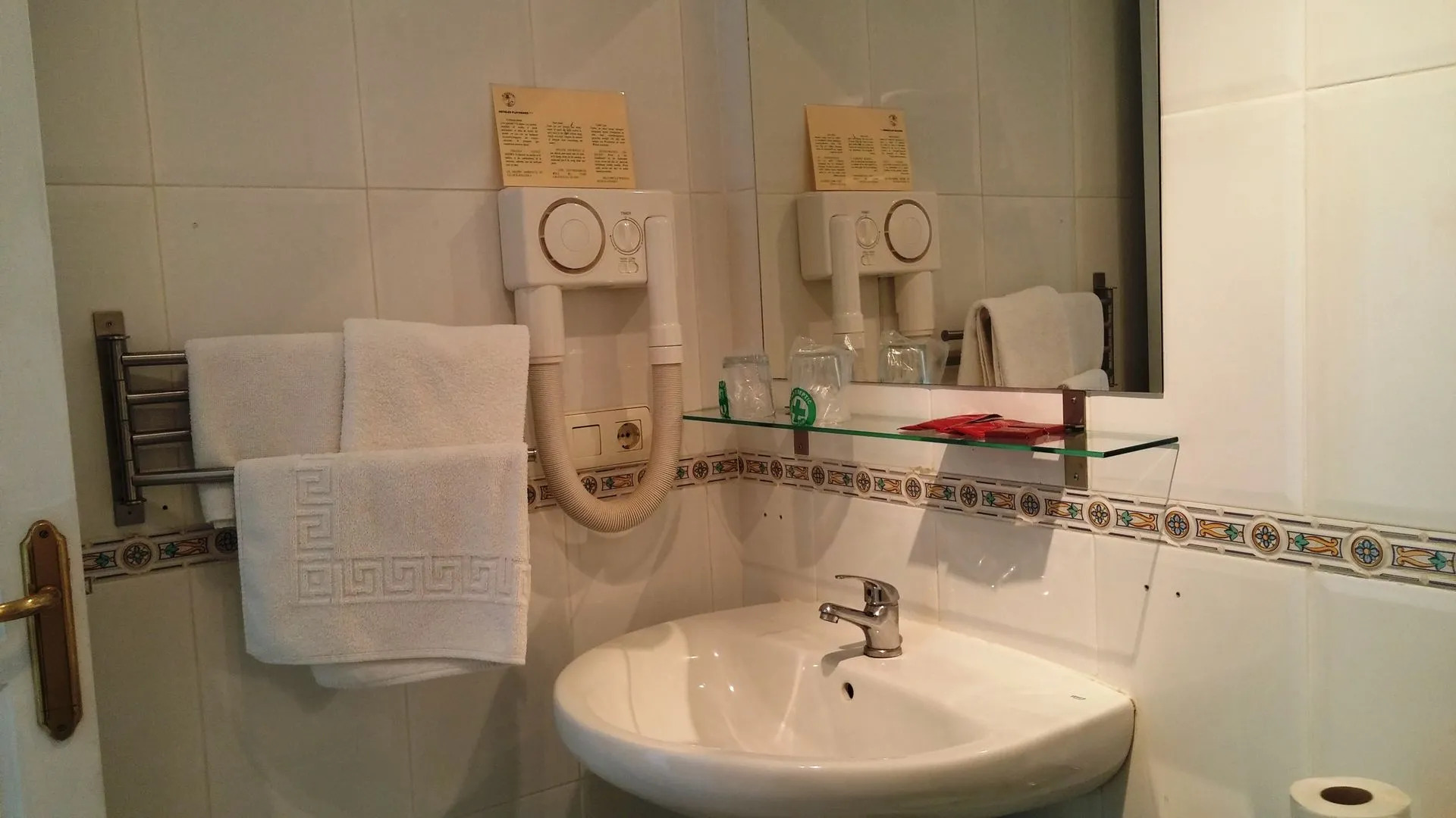Hotel Playamaro