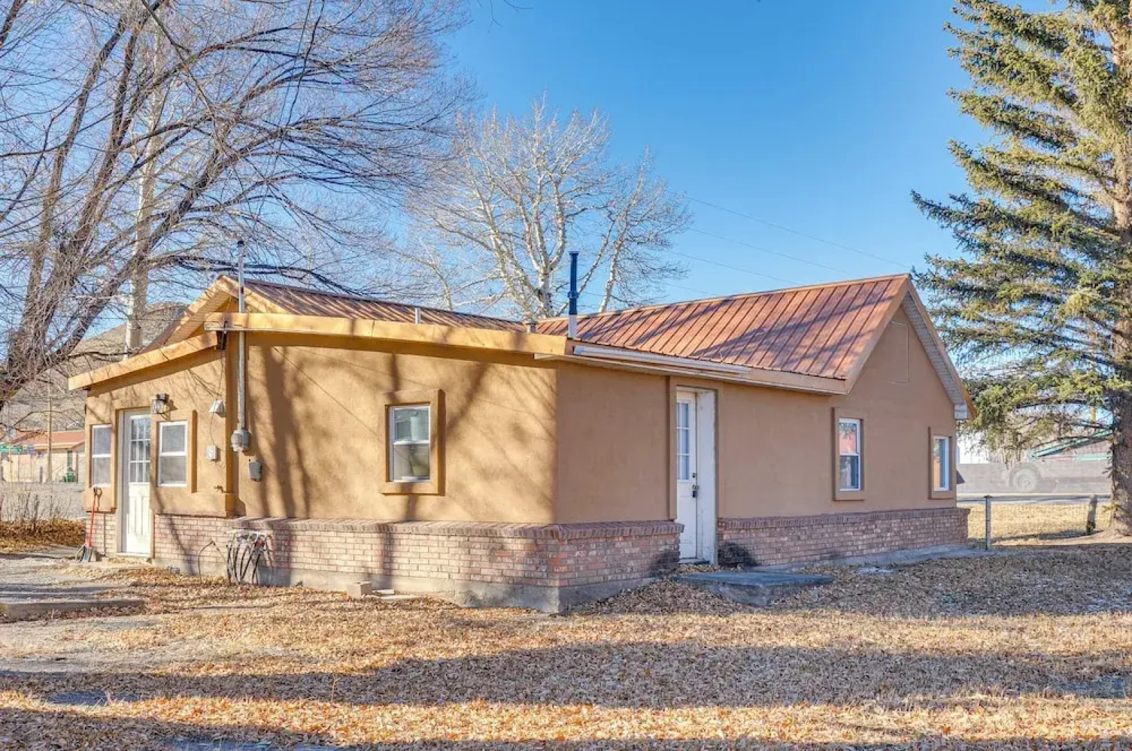 Downtown Del Norte Home Near Hiking & Fishing!