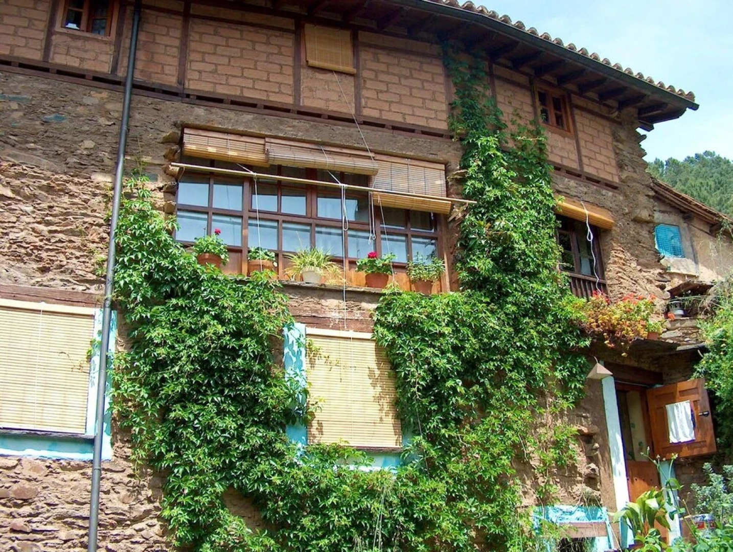 Studio in Robledillo de Gata, With Balcony and Wifi