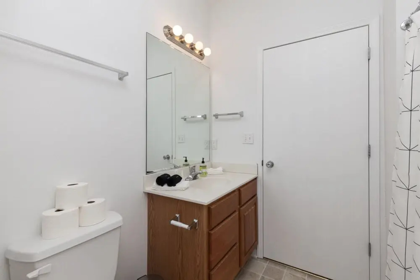 The Modern Flats of Ames