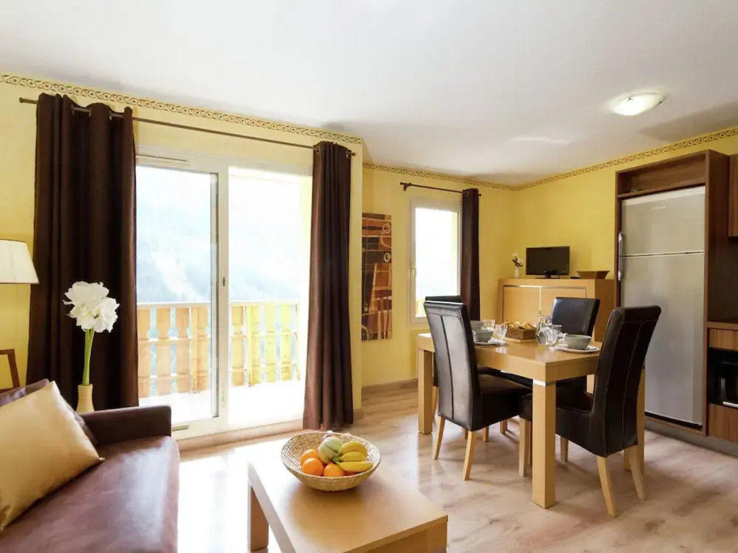 Family Apartment With Balcony 200 m. From the City Center