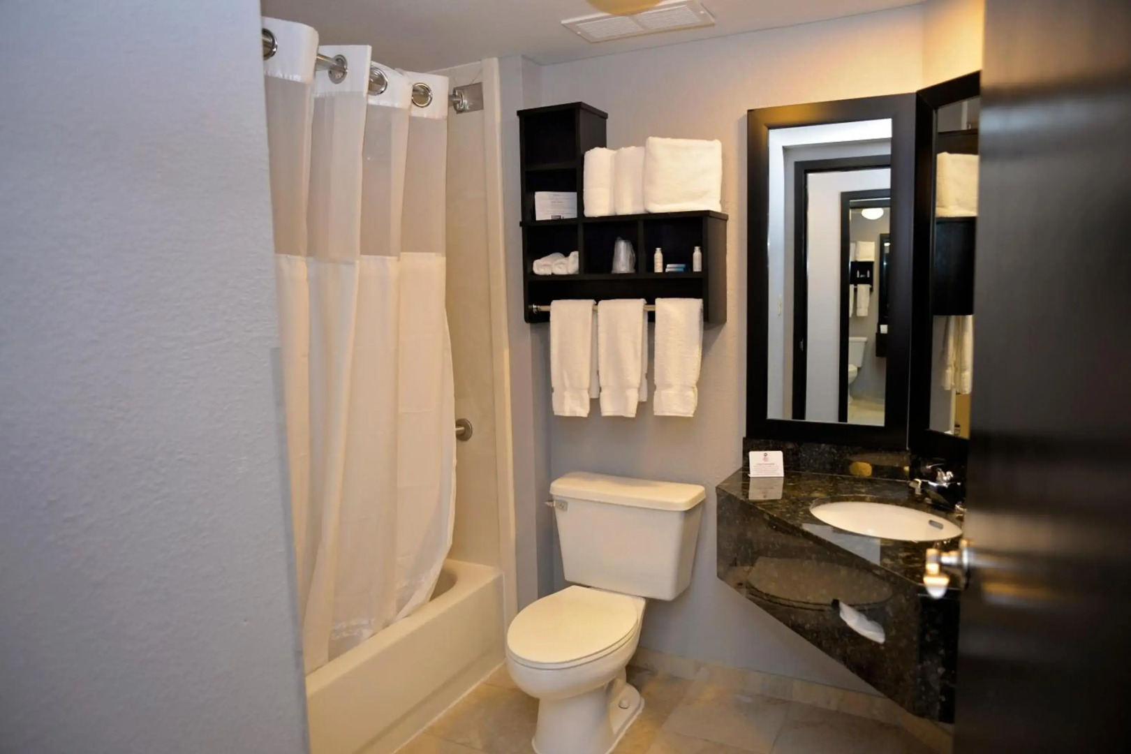 Comfort Inn & Suites Carrollton