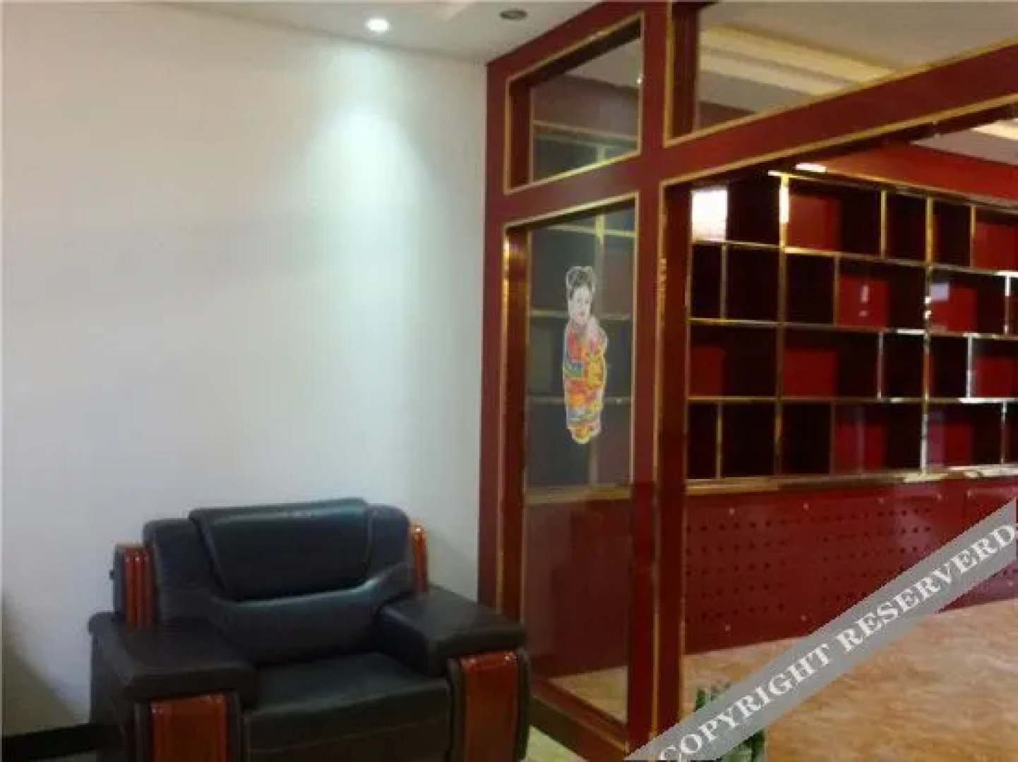 Ruoqi Kunlun Business Hotel