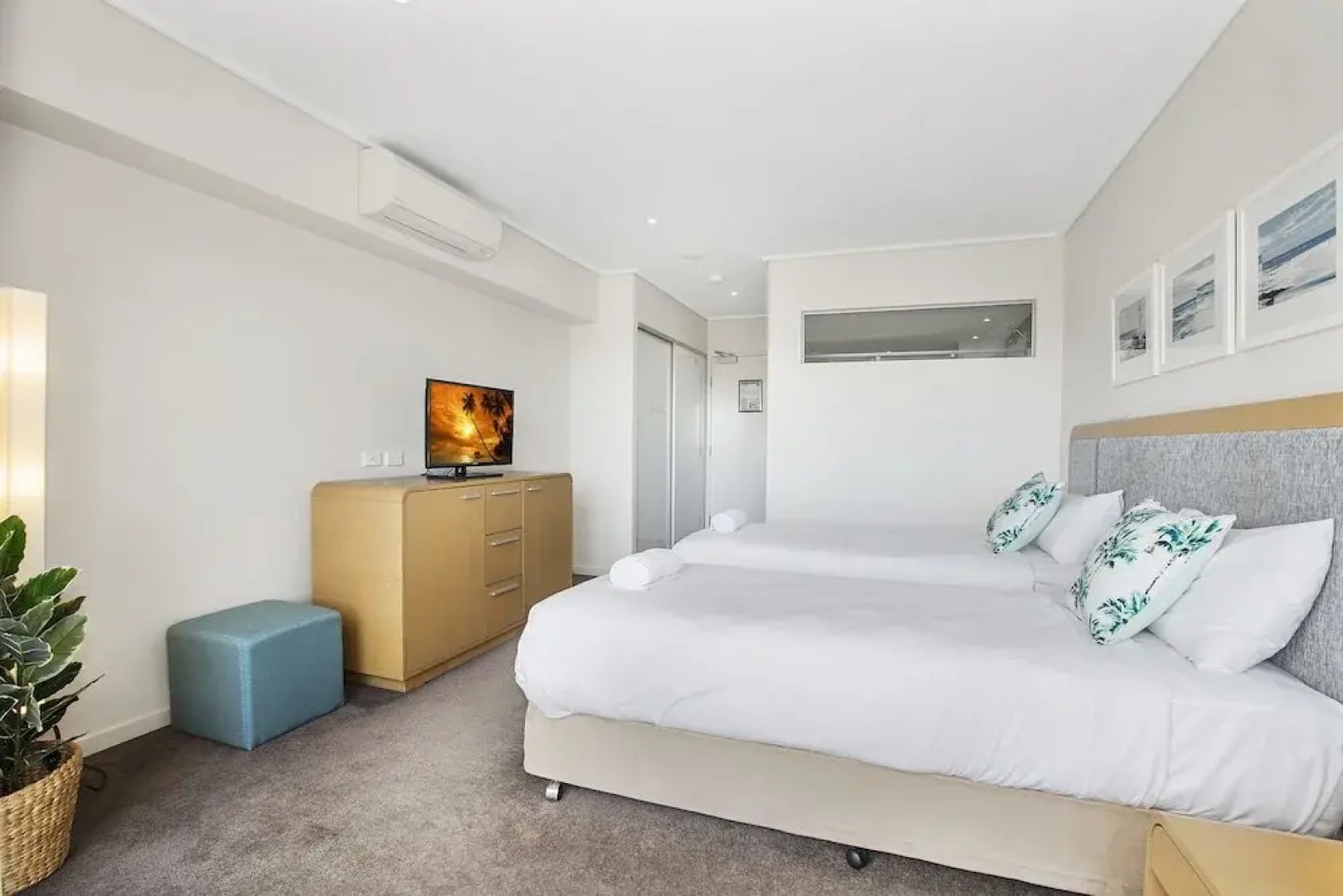 Resort & Spa On The Lagoon 5306/07