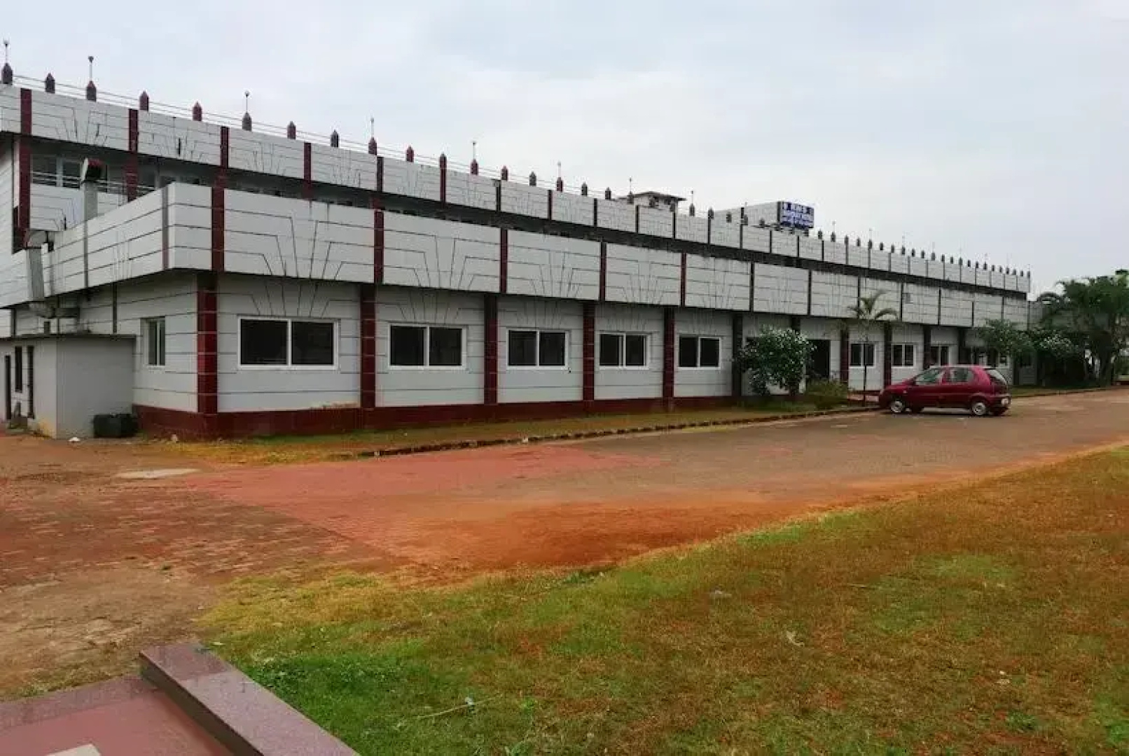 RNS Highway Hotel
