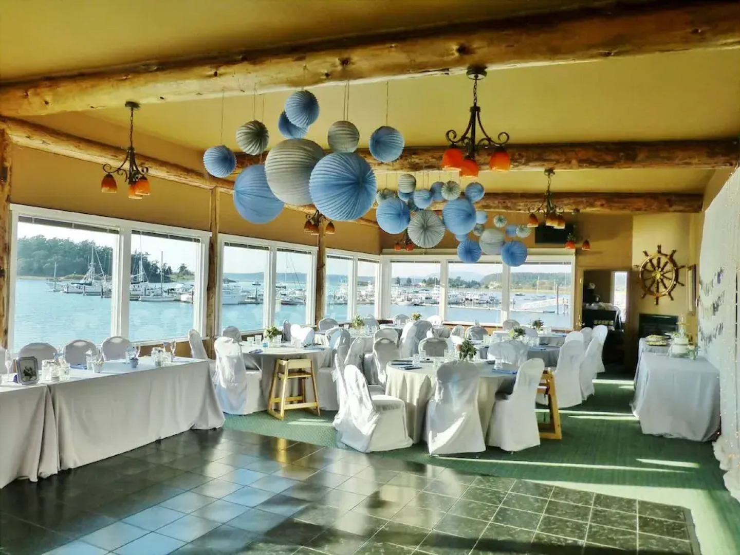 Lopez Islander Resort