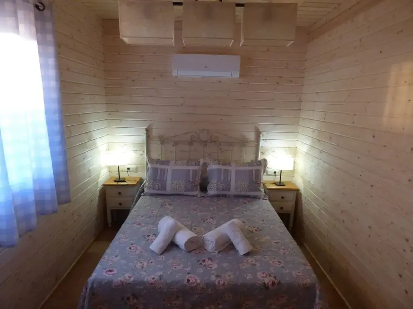 Casa Rural Madera y Miel