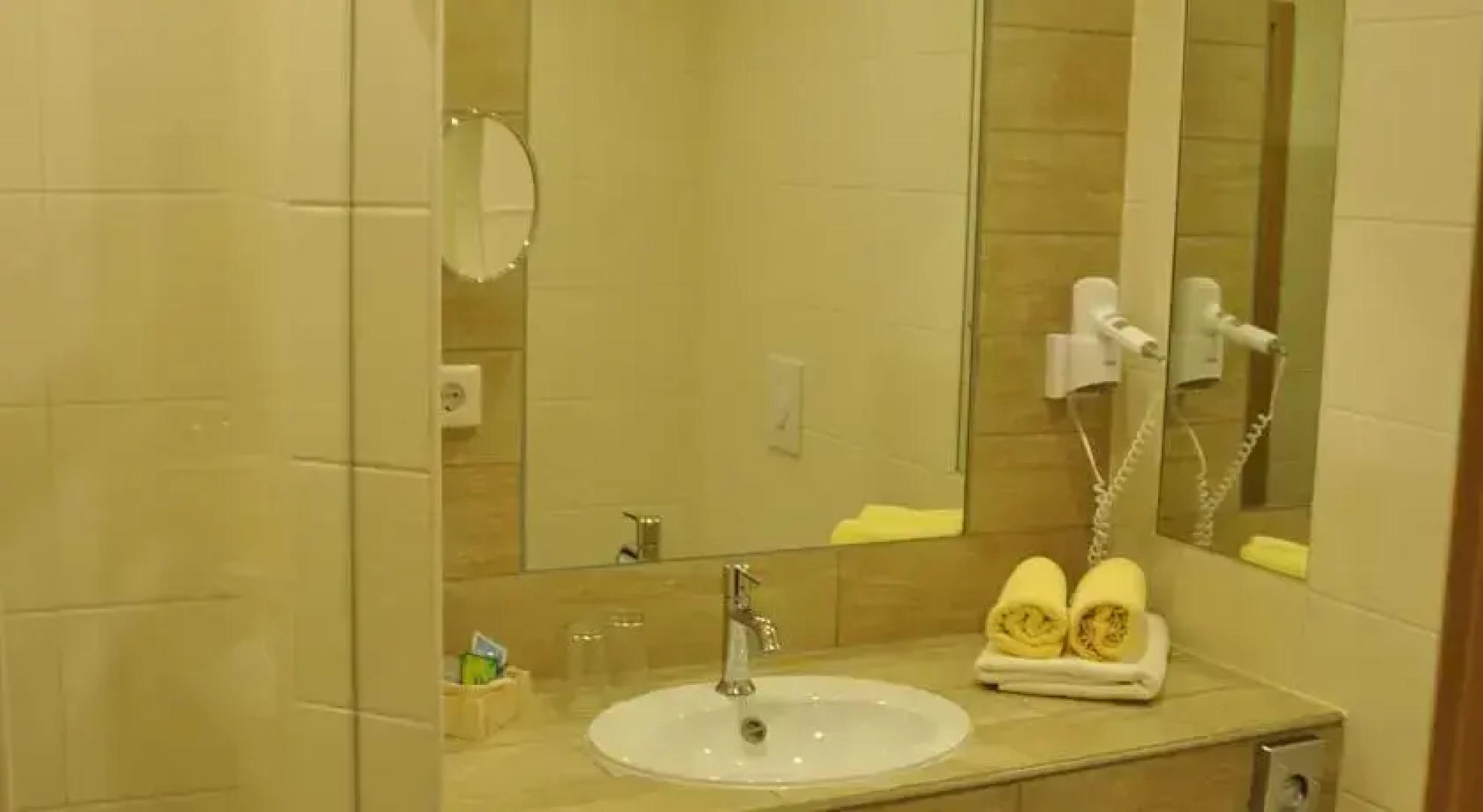 Ferienhof & Landhotel Laurenz