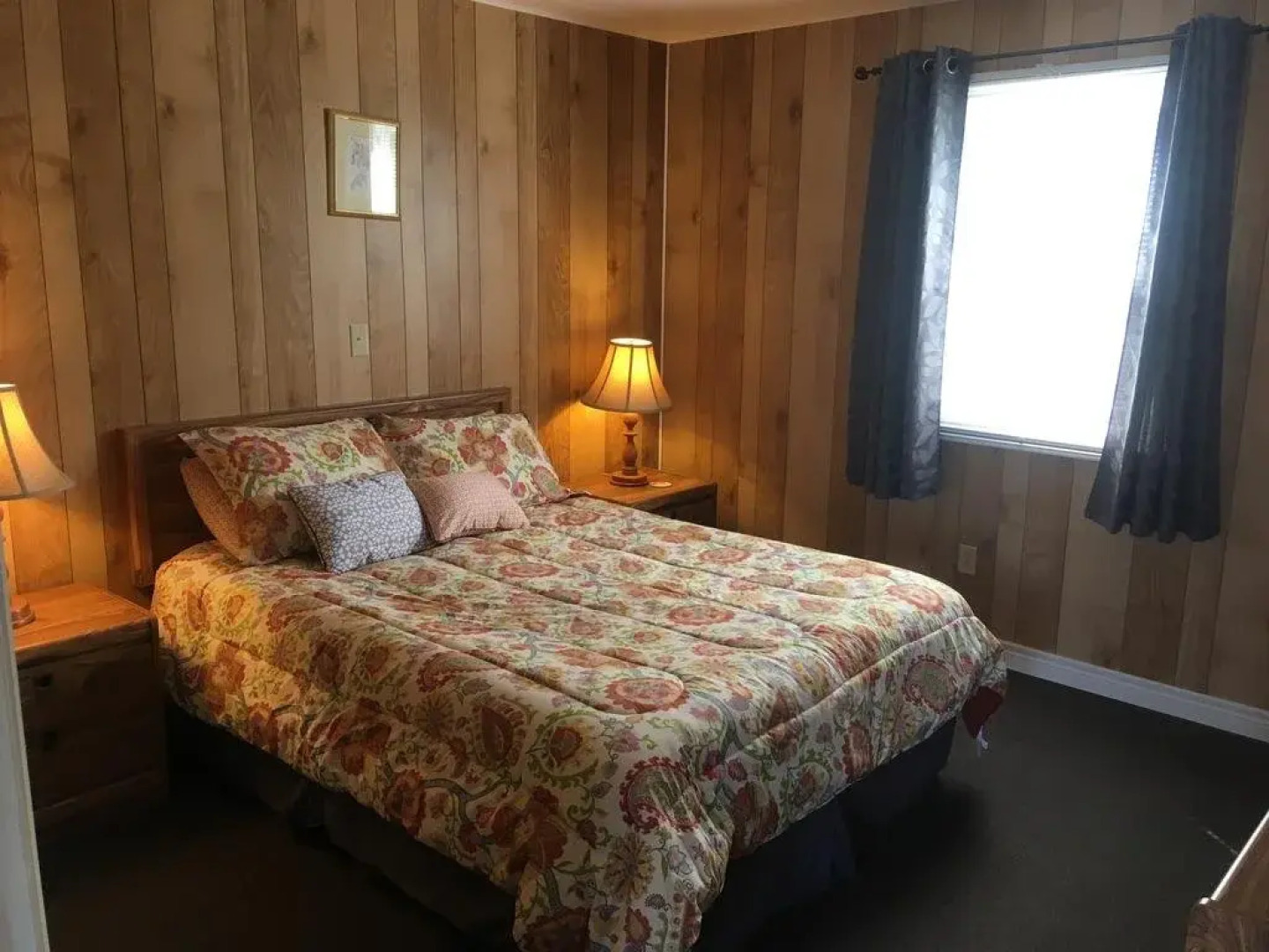 Baywatch Lighthouse and Cottages