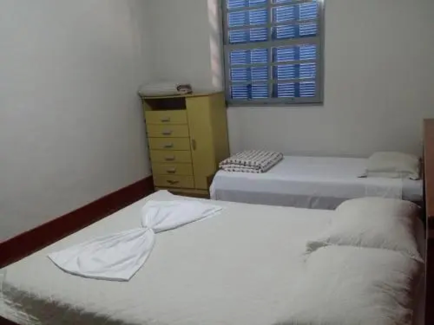 Hostel Parque Dos Saltos