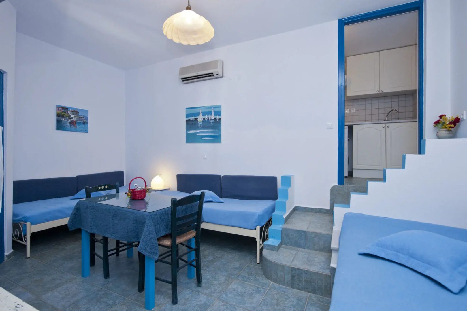 Blue Dolphin Antiparos Villas and Suites