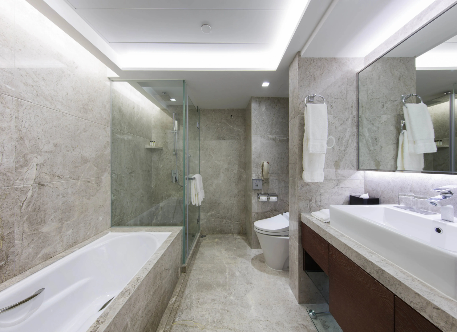 New World Millennium Hong Kong Hotel