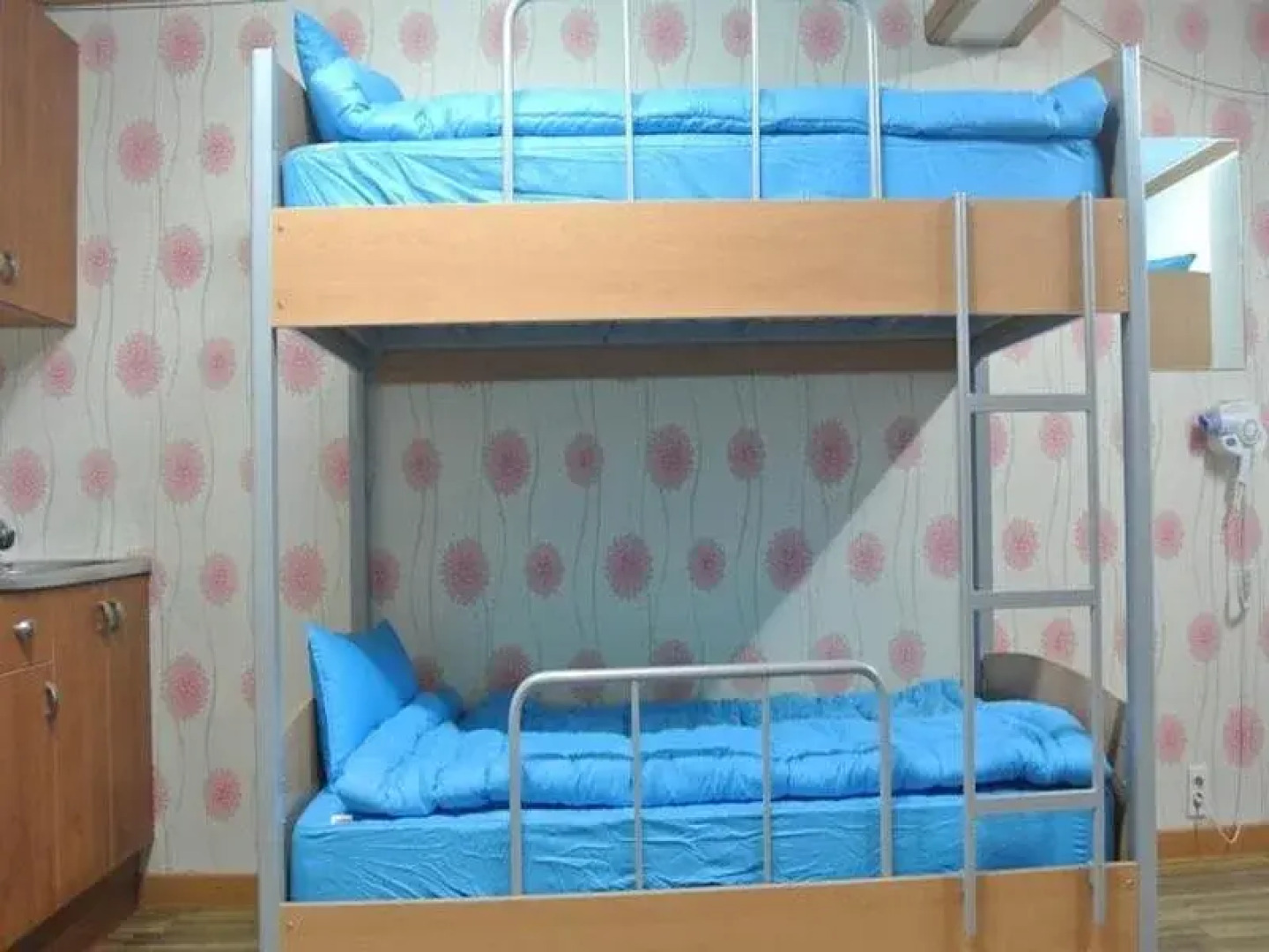 Paldogangsan Guesthouse