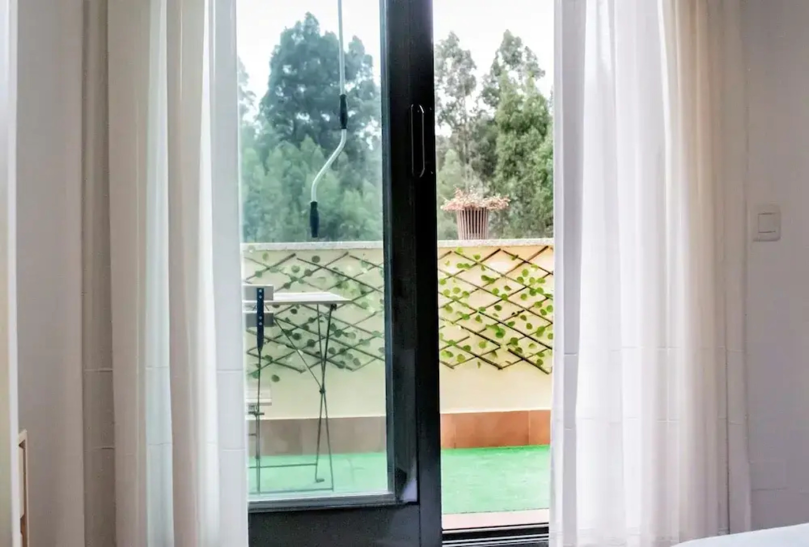 Luxury Singular Apartments Green