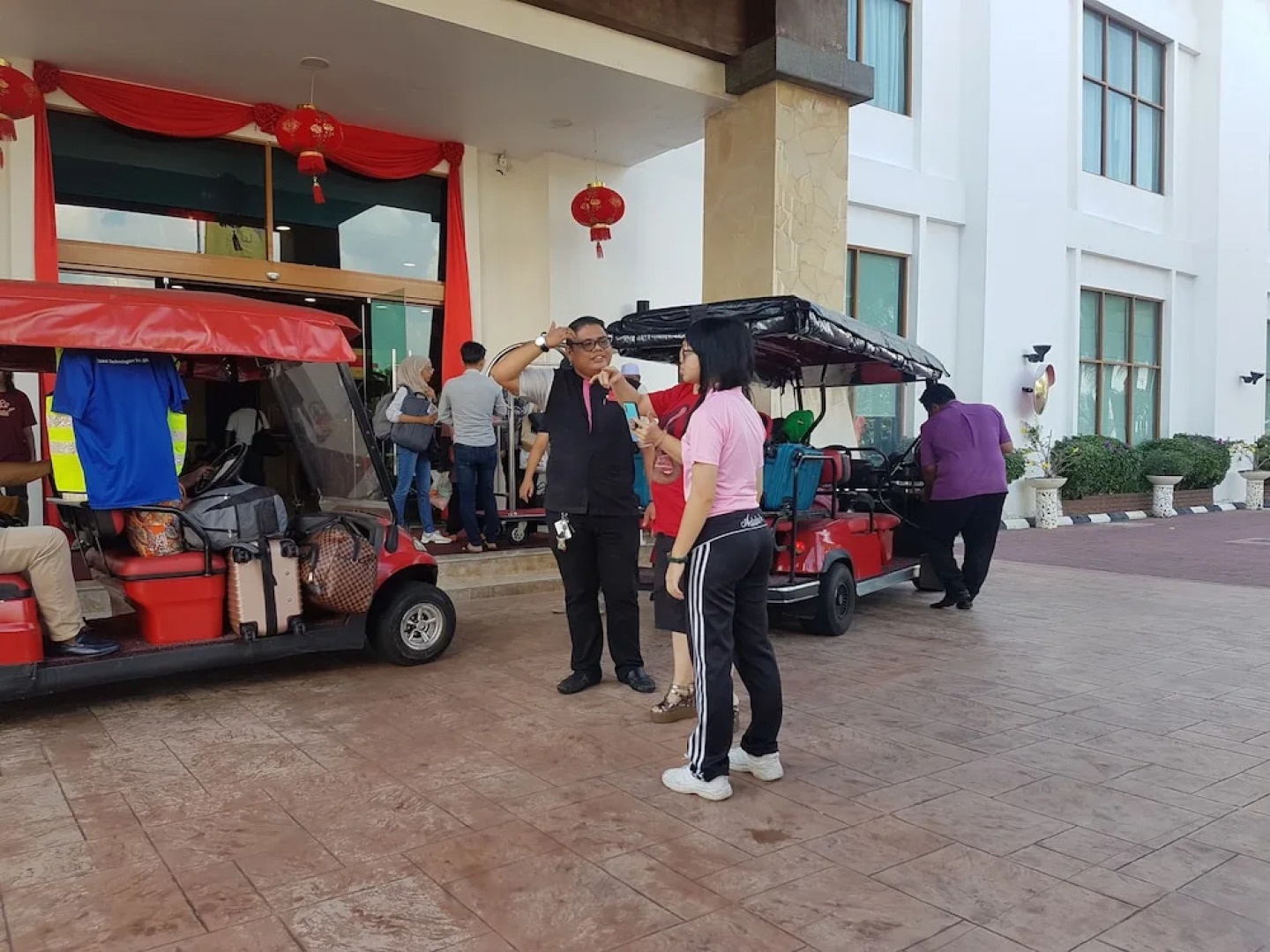 Crystal Private Water Chalet