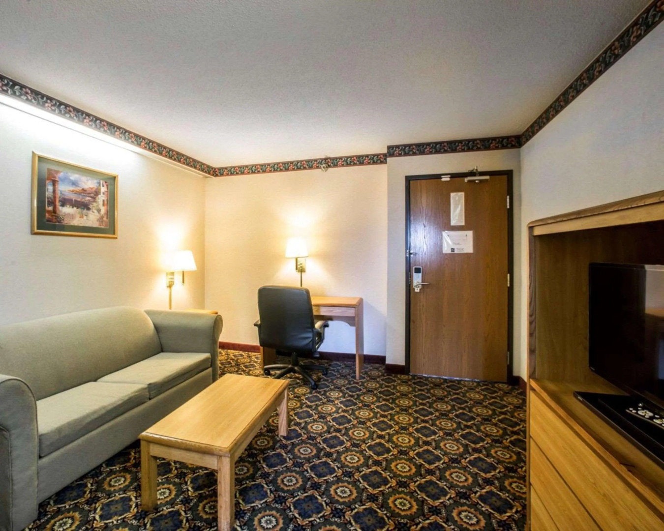 Quality Inn & Suites Caseyville - St. Louis