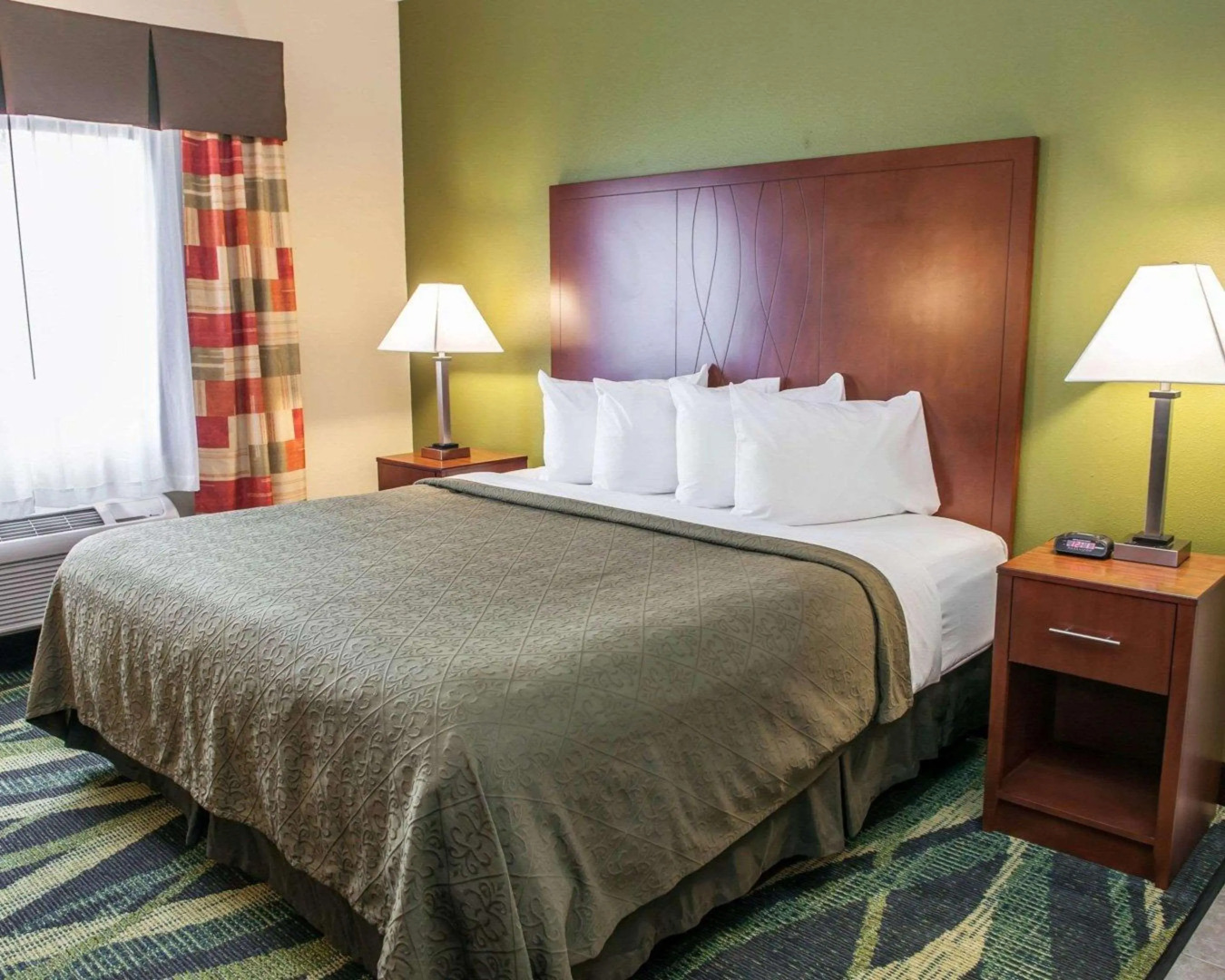 Quality Inn & Suites South Bend Airport