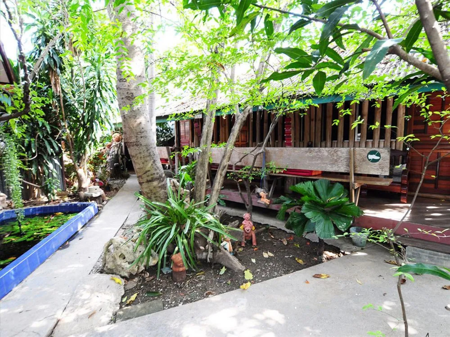 Sukhothai Guest House