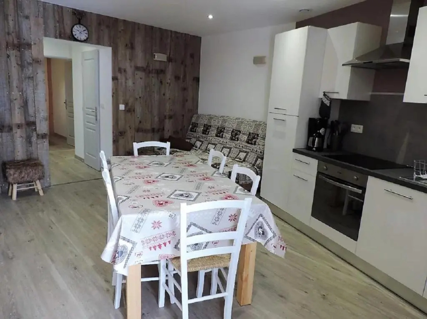 CASA Sylvie Piscine Sauna Pied des pistes 8 pers