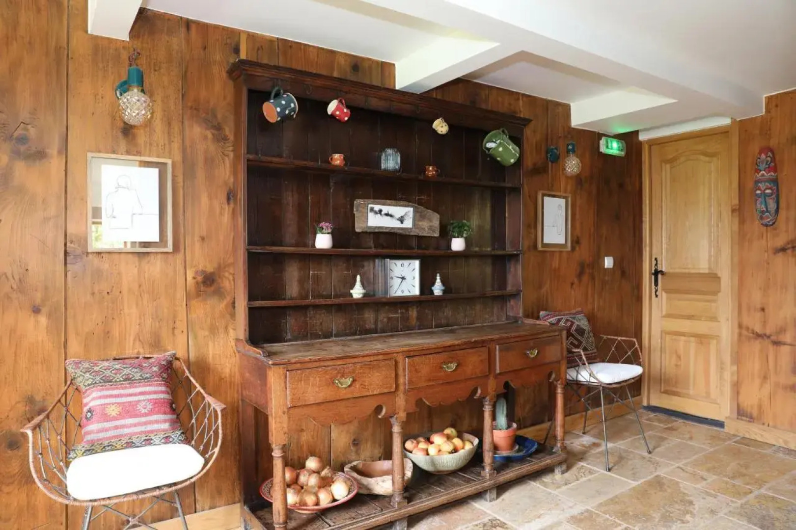 Chalet Sous Les Bois