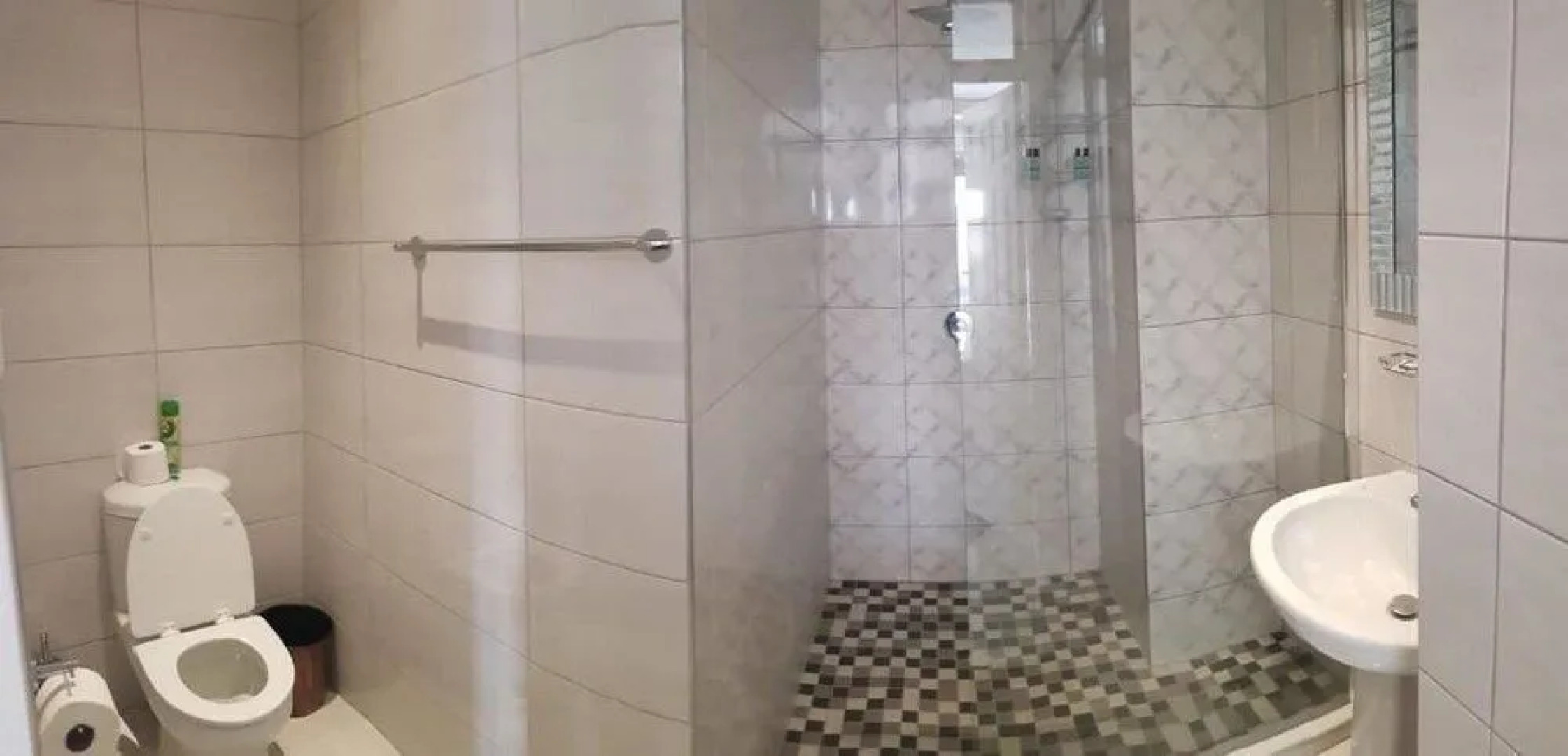 Esperanca Guesthouse