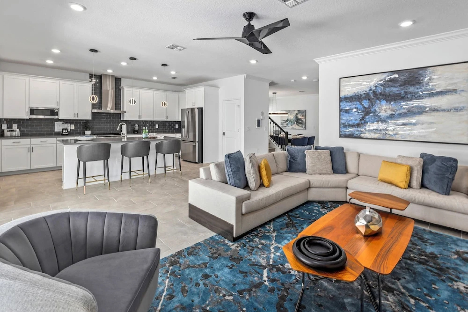 Harbor Island Beach Club by Villatel