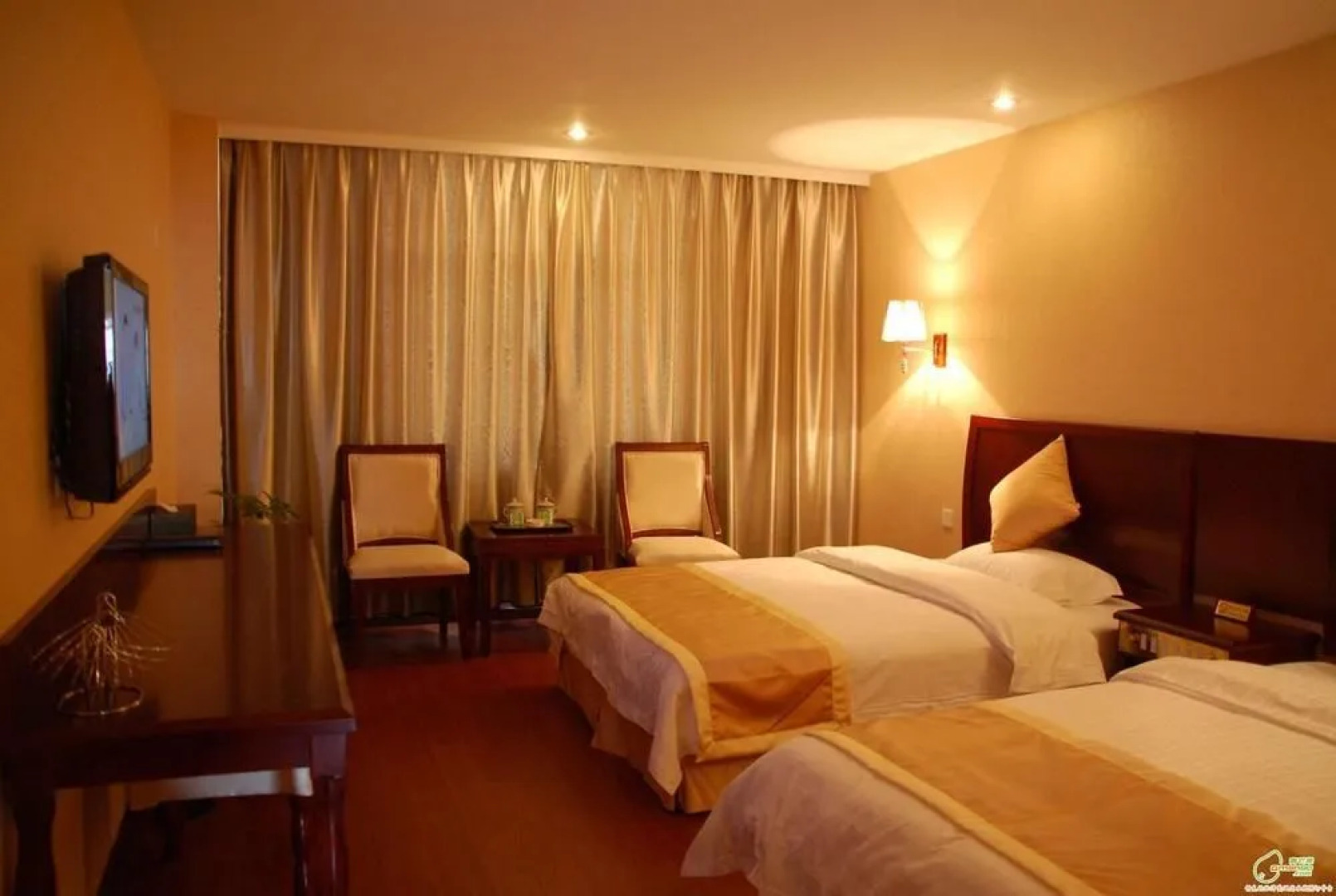 Xingtai Phoenix Hotel