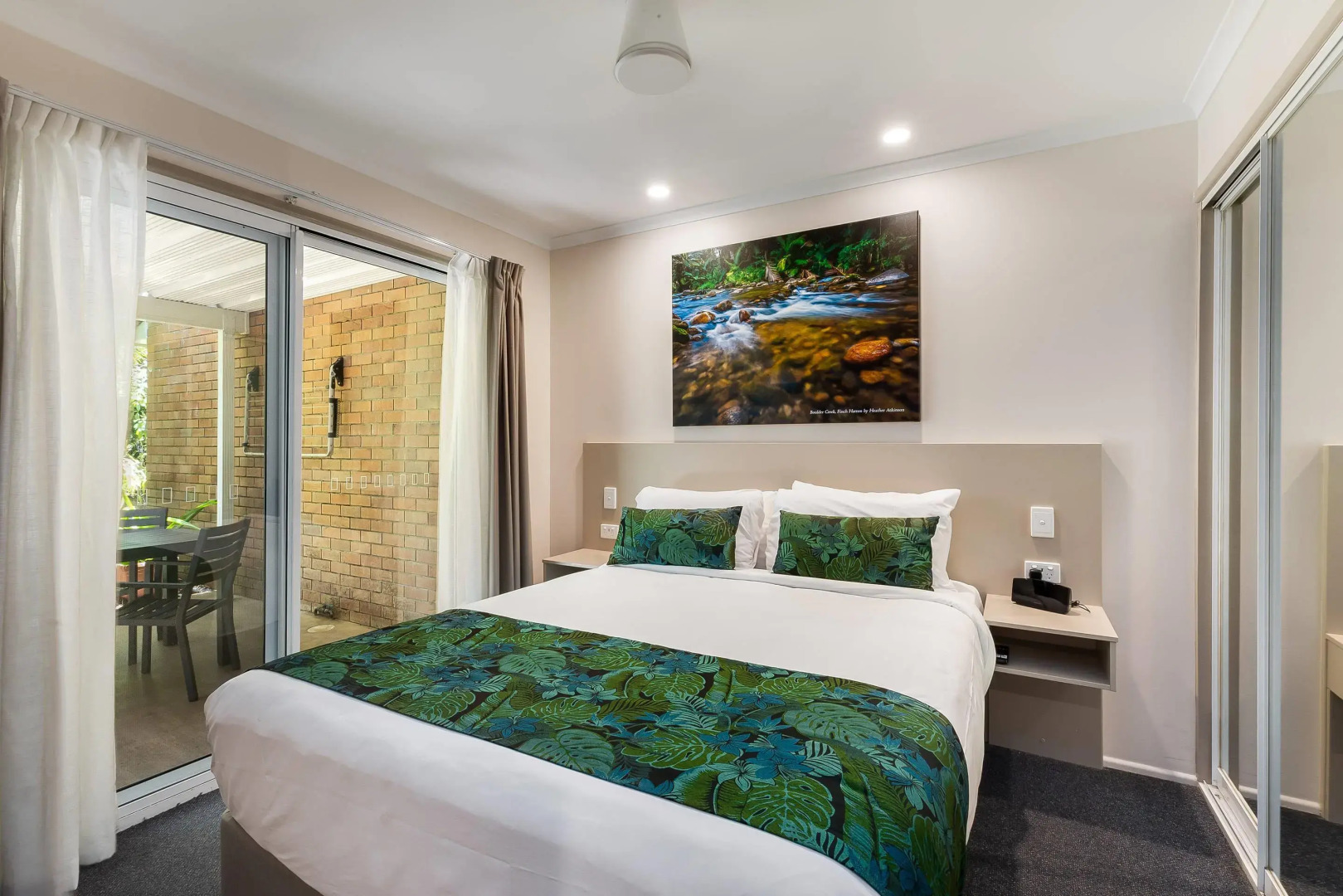 Comfort Resort Blue Pacific