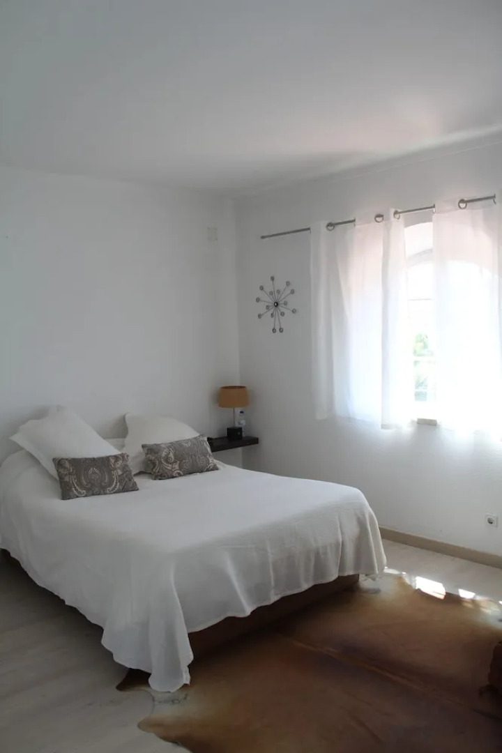 Sesimbra Stylish Villa by Homing