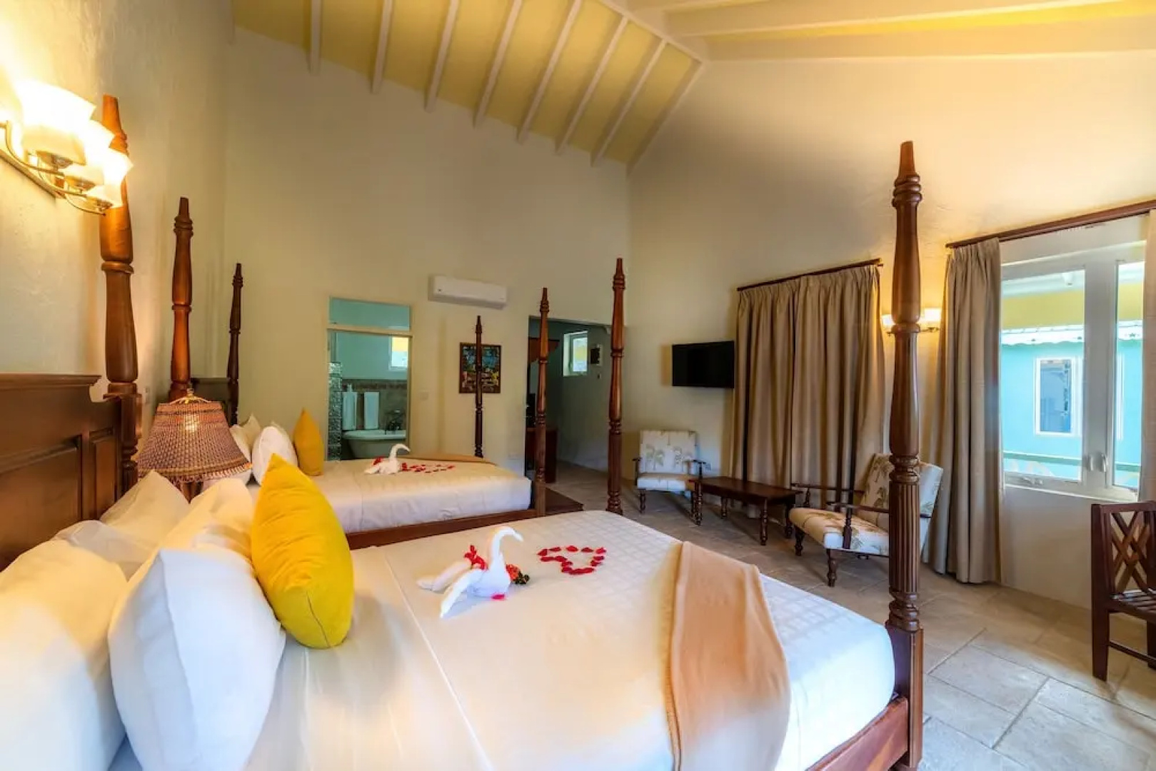 Rosalie Bay Eco Resort & Spa