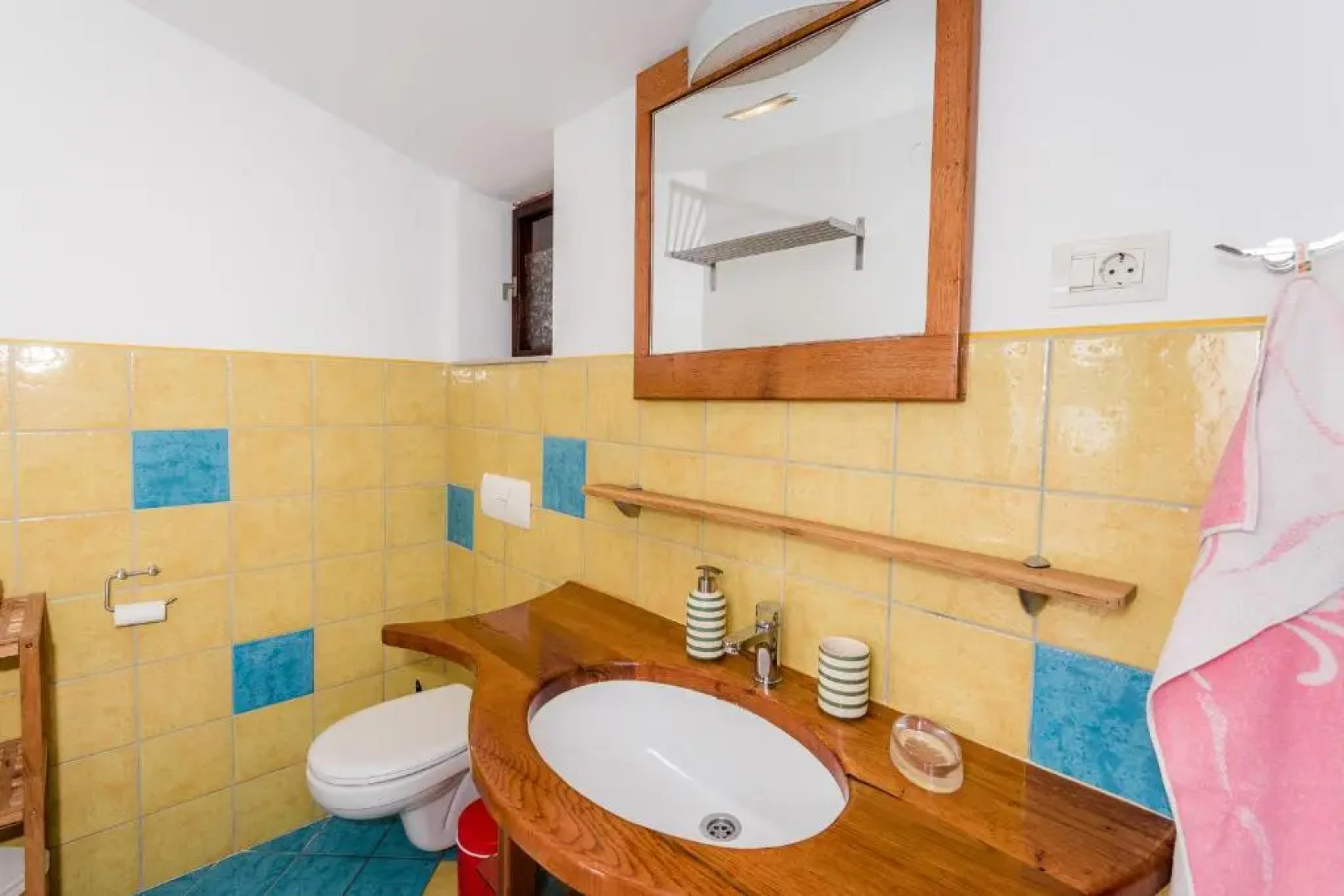 Holiday Home Gluscevic