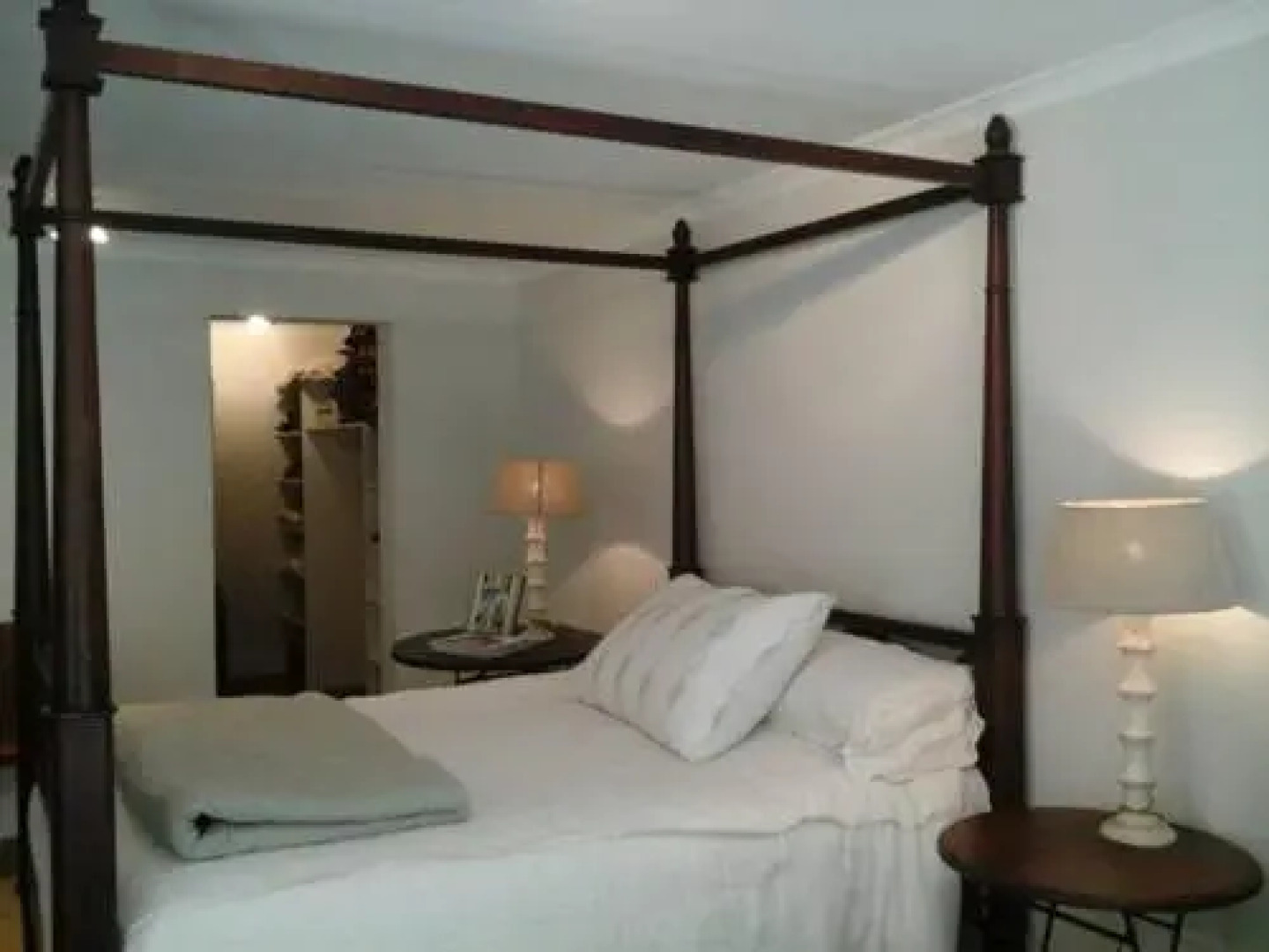 Malindila Apartment & House